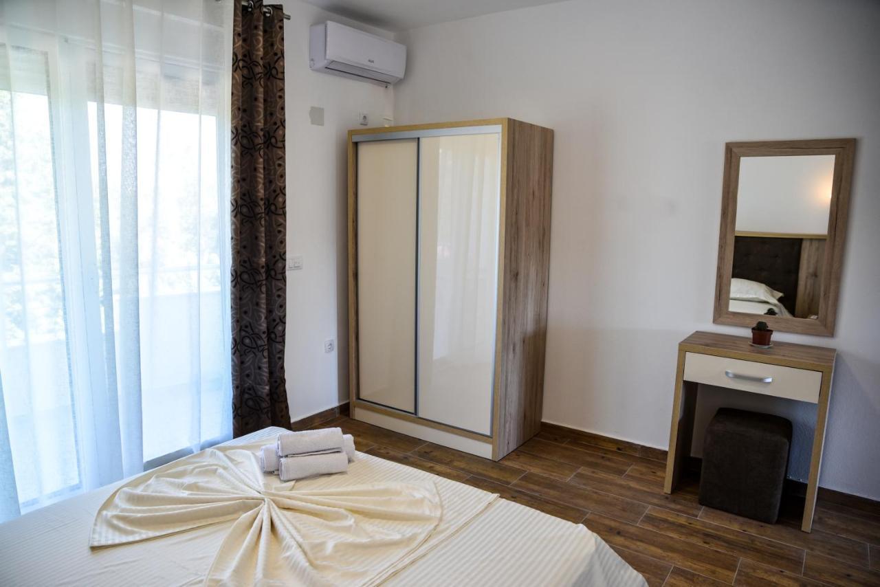 Casa Sinani 호텔 울친 외부 사진