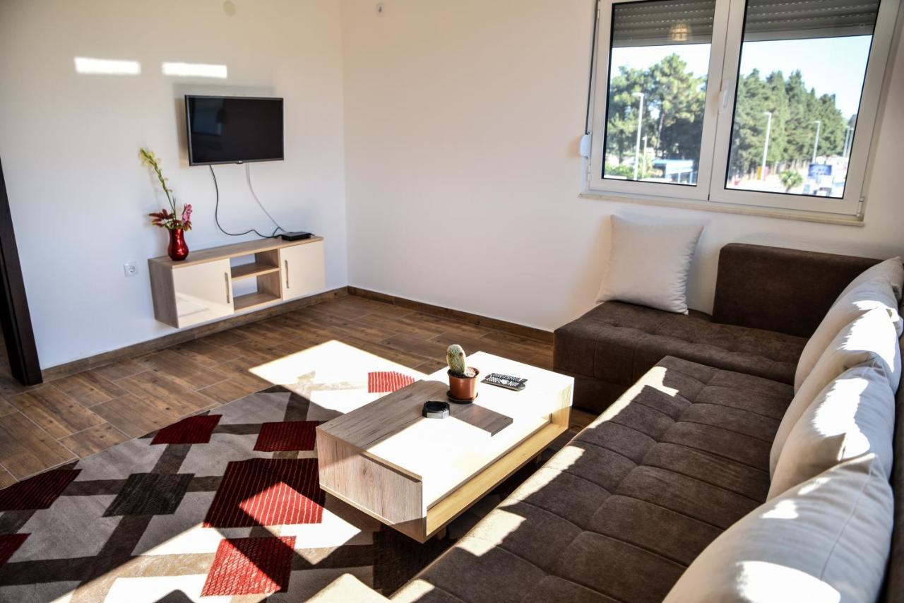 Casa Sinani 호텔 울친 외부 사진