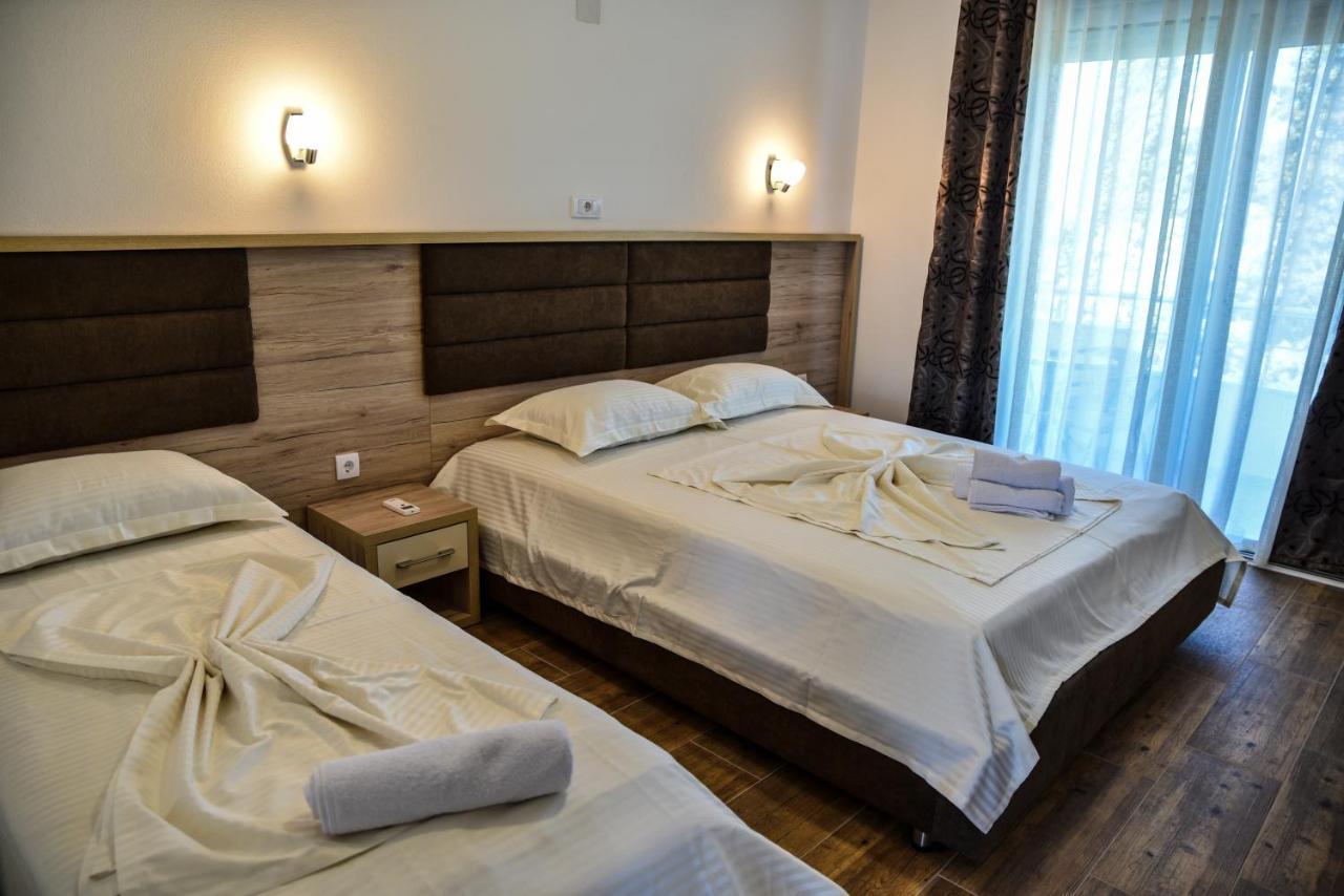 Casa Sinani 호텔 울친 외부 사진