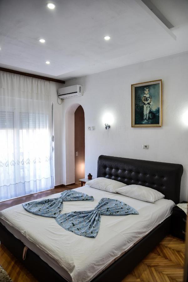 Casa Sinani 호텔 울친 외부 사진