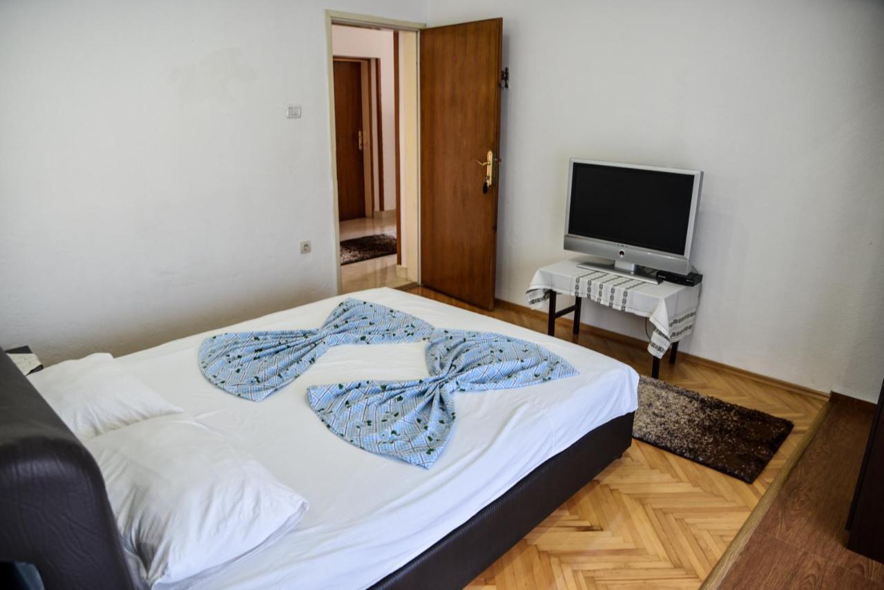 Casa Sinani 호텔 울친 외부 사진