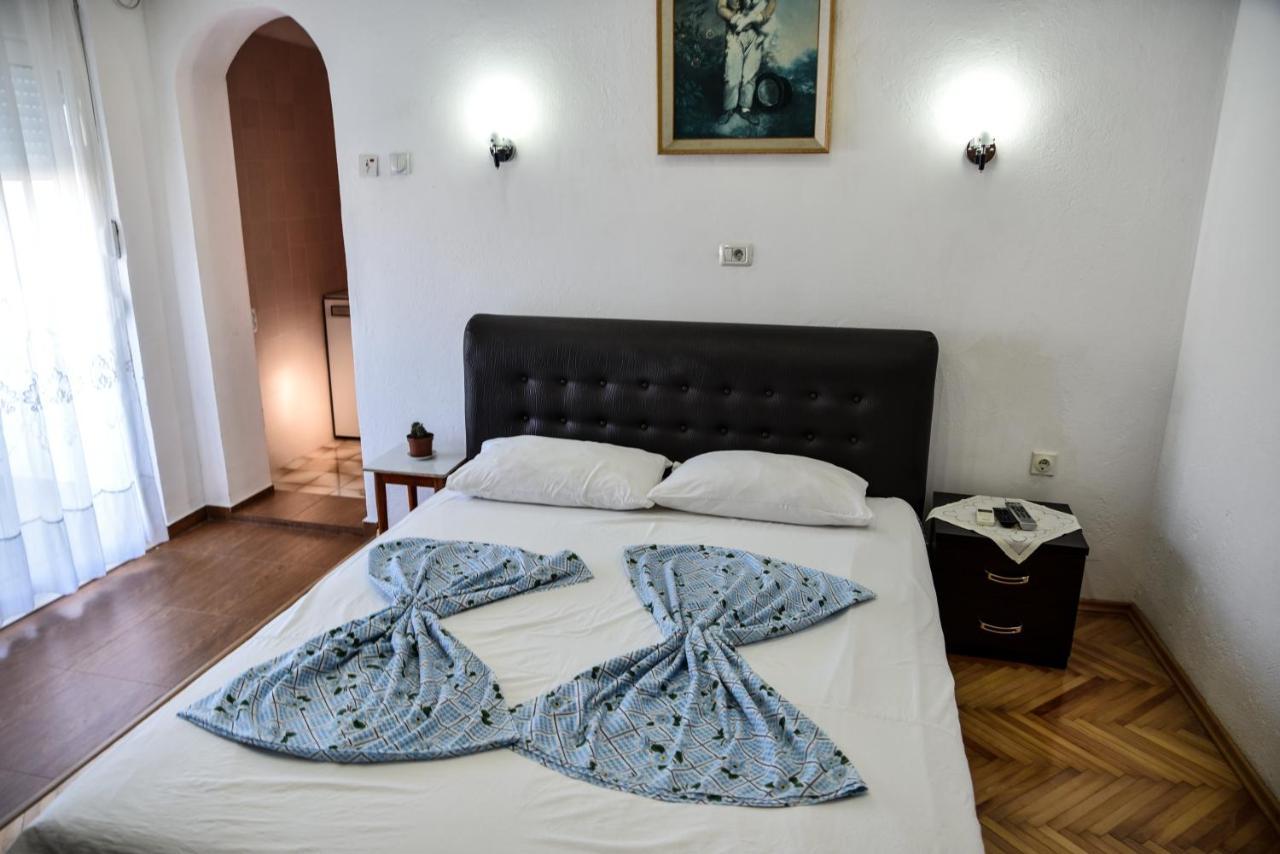 Casa Sinani 호텔 울친 외부 사진